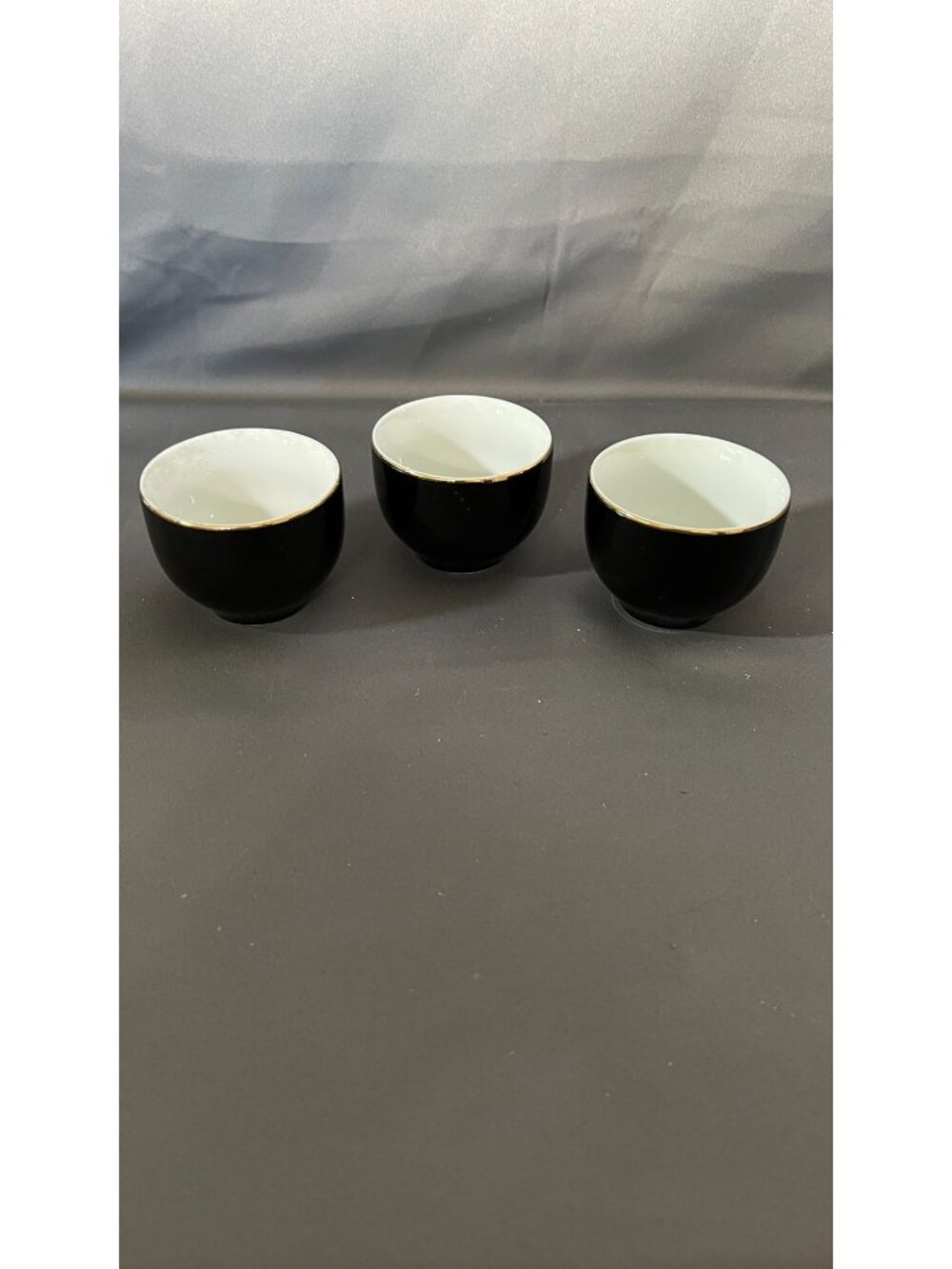 Porcelain Japanese Tea Cups Set Of 3 Black Floral Design Vintage - Picture 3 of 4